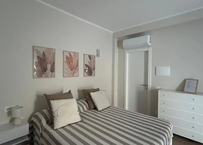 ゲストハウス La Cuccagna 3*