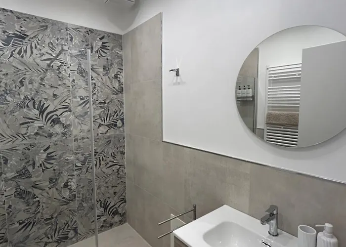 La Cuccagna ゲストハウス アラッシオ