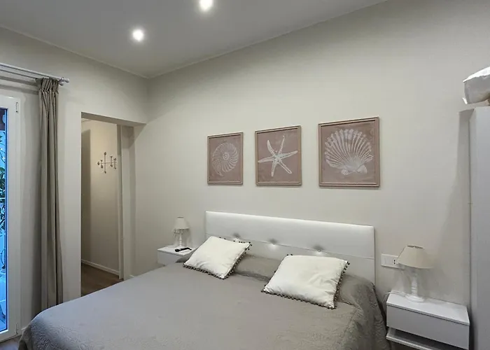 ゲストハウス La Cuccagna 3*